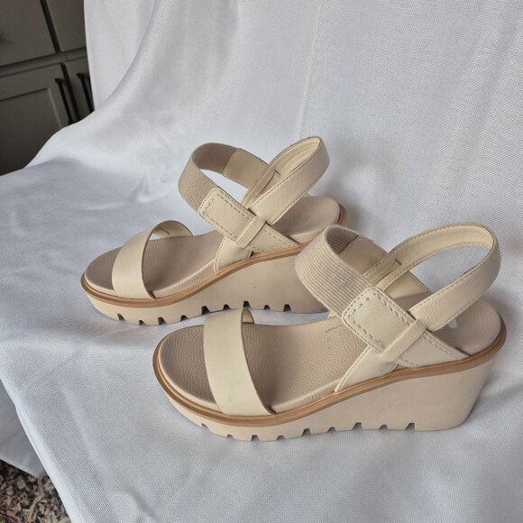 Jene Platform Wedge Sandal - Picture 1 of 4
